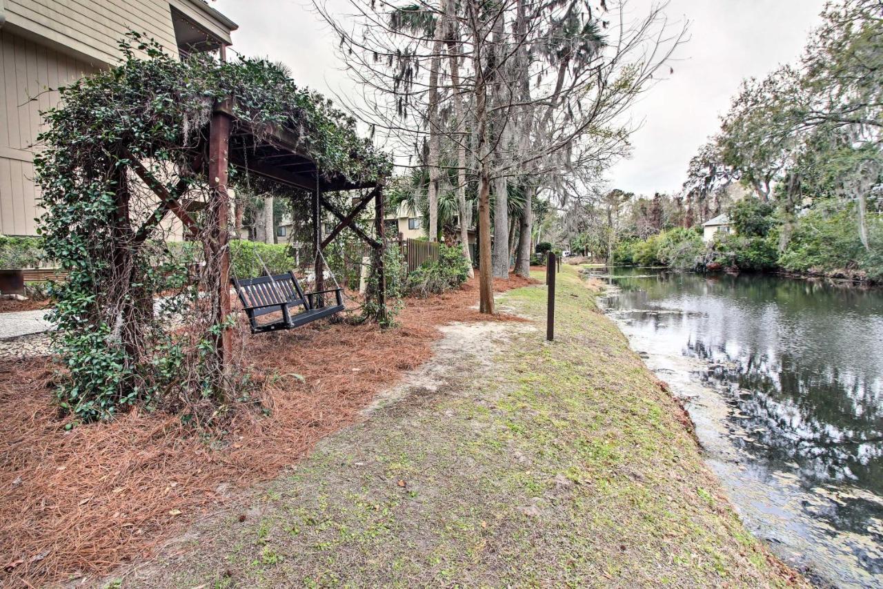 Hilton Head Condo With Covered Balcony And Pool Access Pulau Hilton Head Luaran gambar